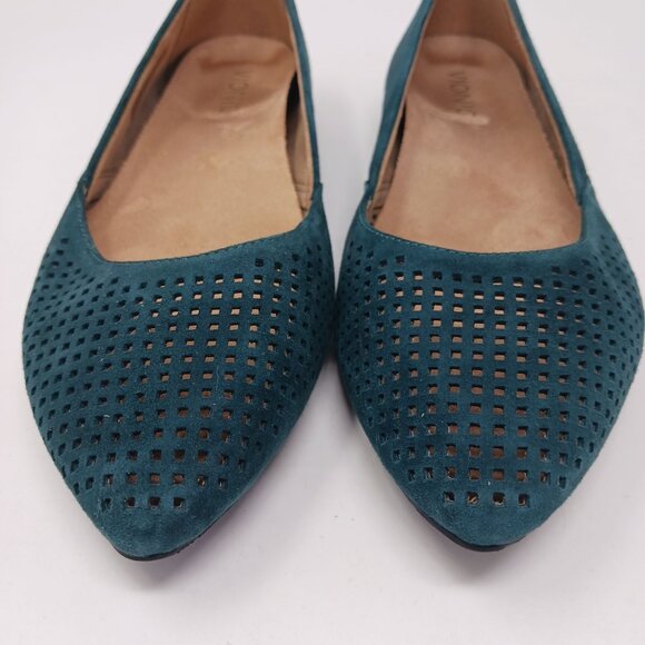 Vionic POSEY Suede Perforated Pointed Toe Flats Size 8 Turquoise Teal - Picture 3 of 12